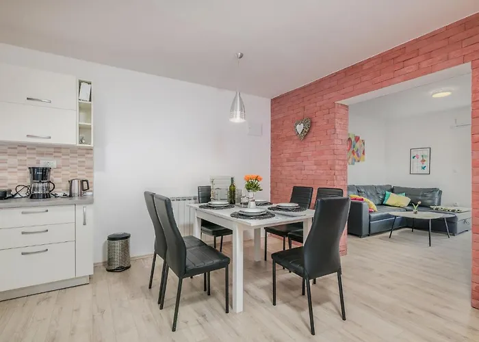 Apartamento Cozy In With Wifi Vrbnik (Primorje-Gorski Kotar)